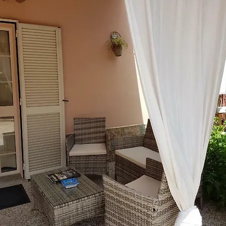 別荘 I Limoni Del Sud Sardegna アッセミニ